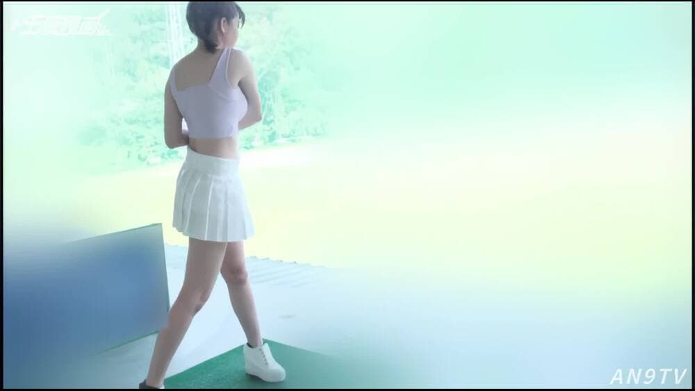 CUS-2567 Phim Angel nói chuyện với chị đẹp lung lay bộ ngực trắng tuyết trên sân golf
